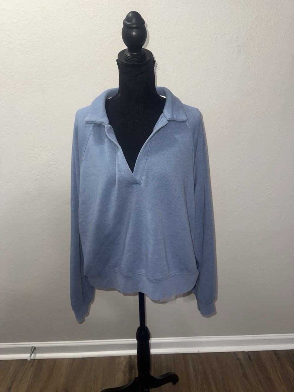 Hudson Gray Women's Large L Blue V-Neck Collared Sweatshirt Pullover Long Sleeve